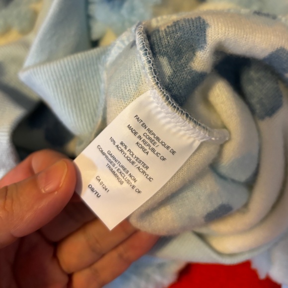 Maison de syndrome x Dress mafia white & blue 3D flowers brushed sweatshirt NWT - Picture 9 of 14